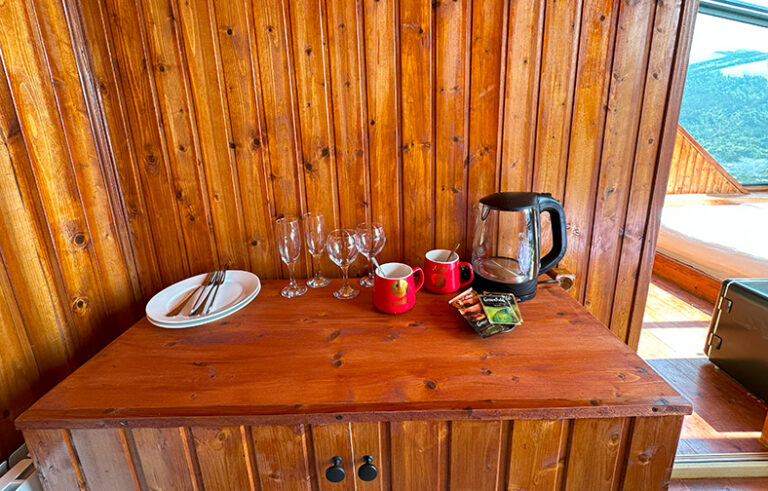 Tea and coffee in the hot tub cabin — Nika Hotel & Club